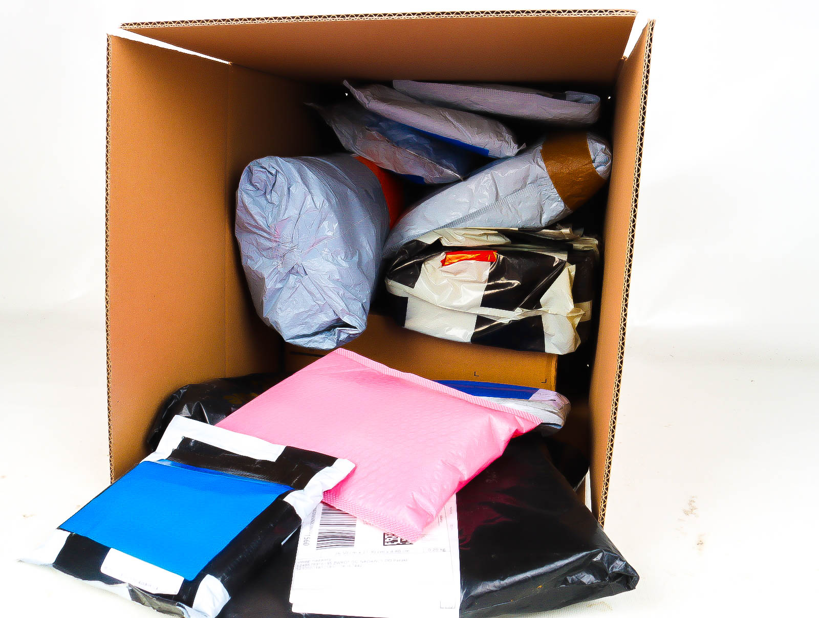 Doos met Verloren & Retour Postpakketten