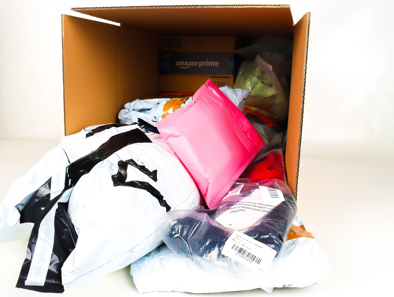 Doos met Verloren & Retour Postpakketten