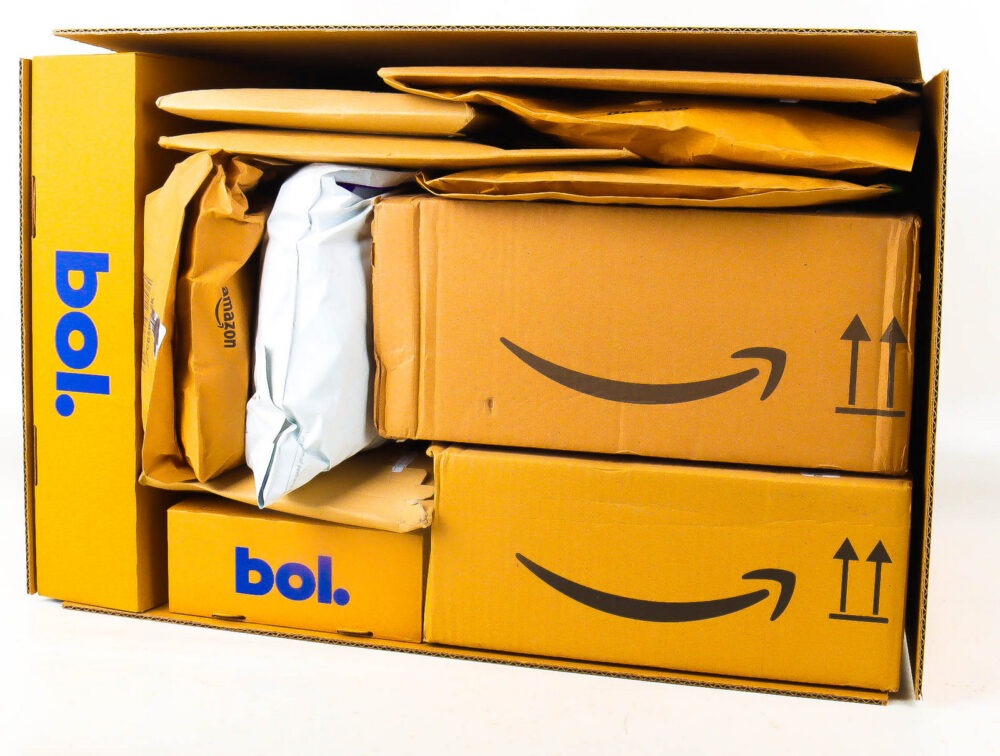 XL Doos met Verloren Postpakketten