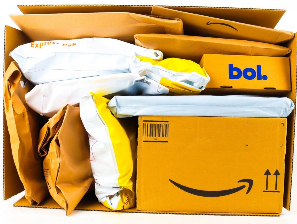 XL Doos met Verloren Postpakketten