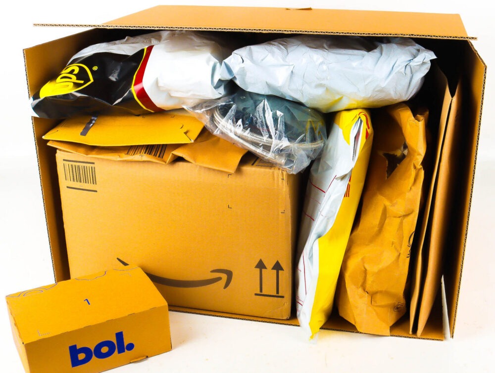 XL Doos met Verloren Postpakketten