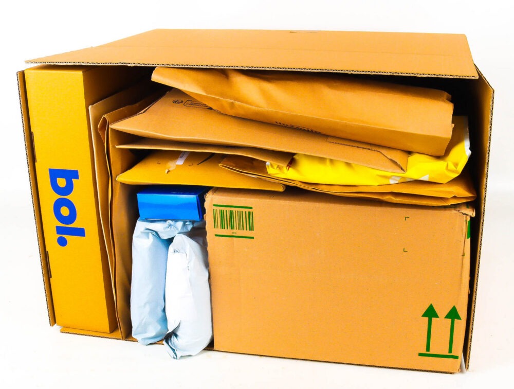 XL Doos met Verloren Postpakketten