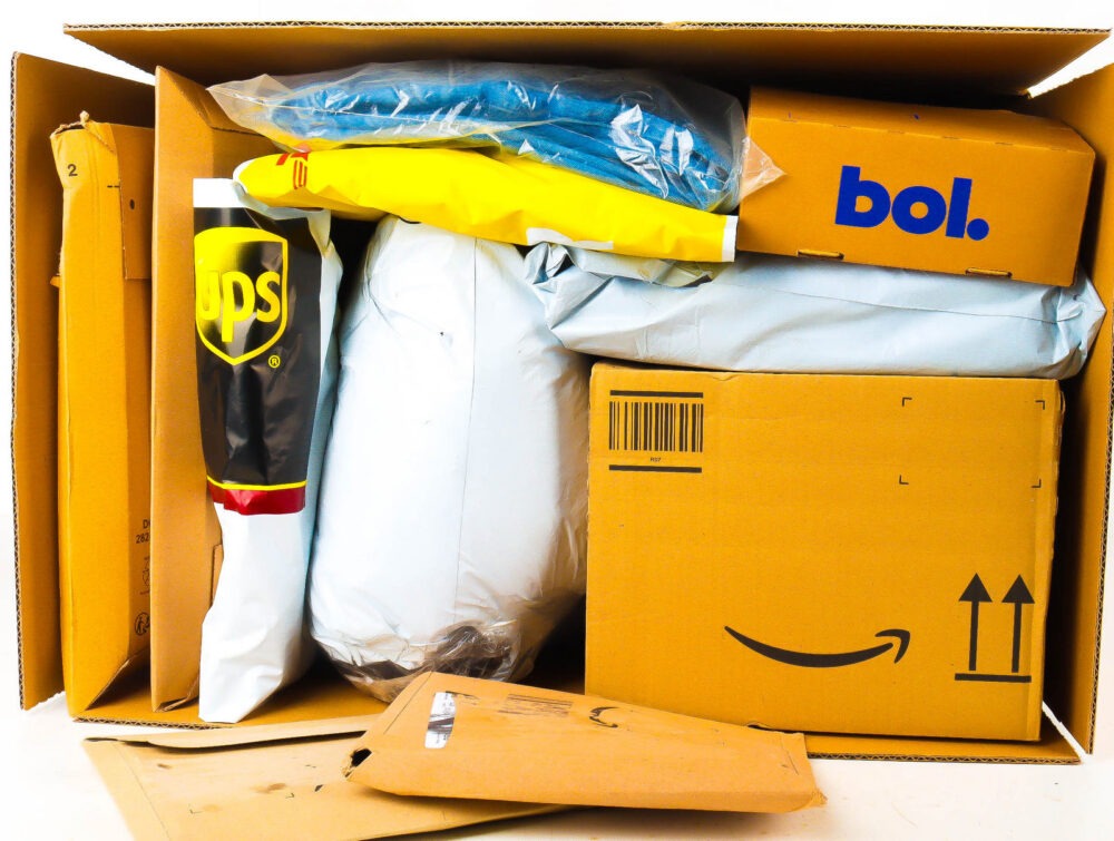 XL Doos met Verloren Postpakketten