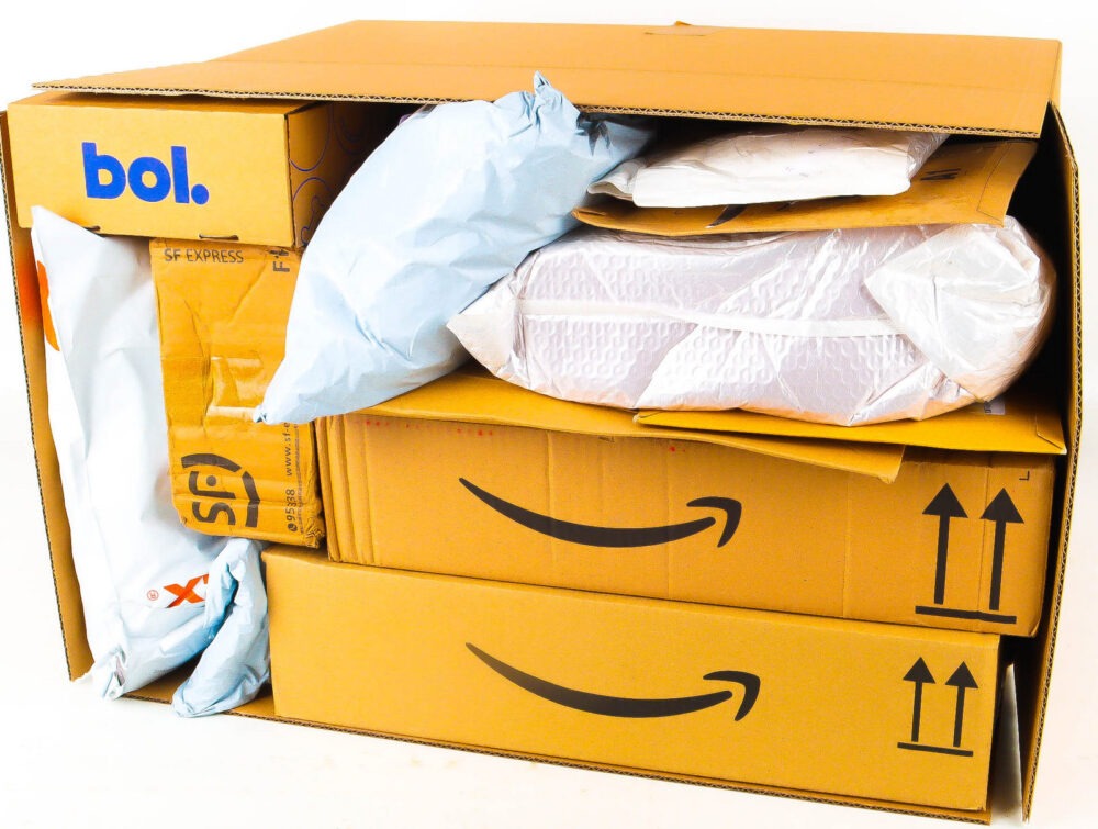 XL Doos met Verloren Postpakketten