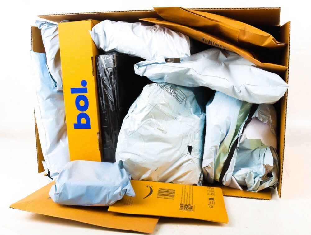 XL Doos met Verloren Postpakketten