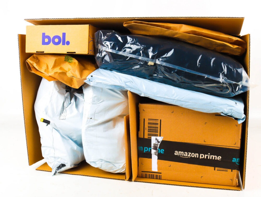 XL Doos met Verloren Postpakketten
