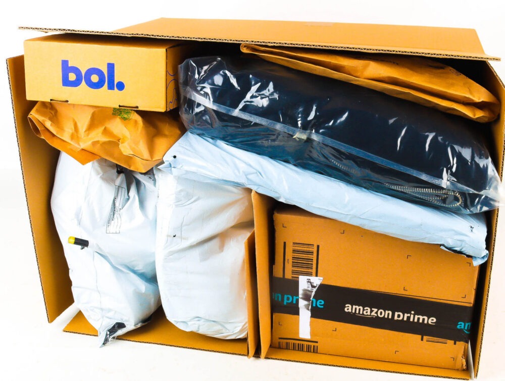 XL Doos met Verloren Postpakketten