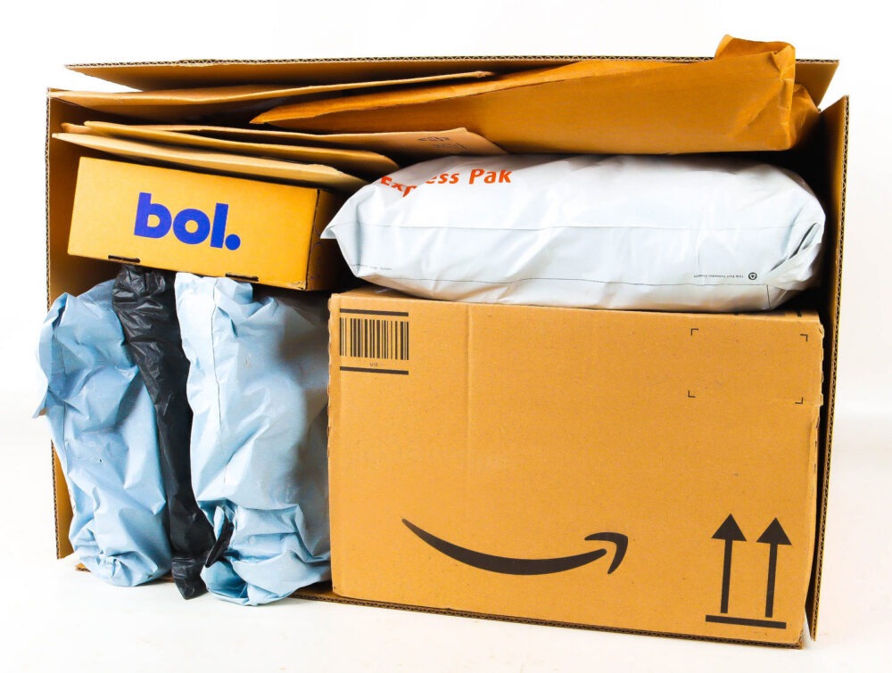 XL Doos met Verloren Postpakketten