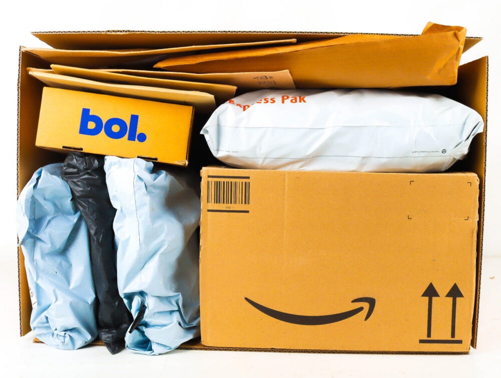 XL Doos met Verloren Postpakketten