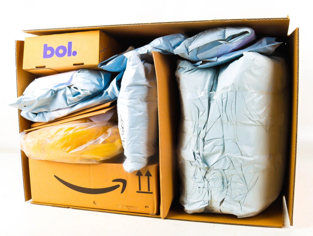 XL Doos met Verloren Postpakketten