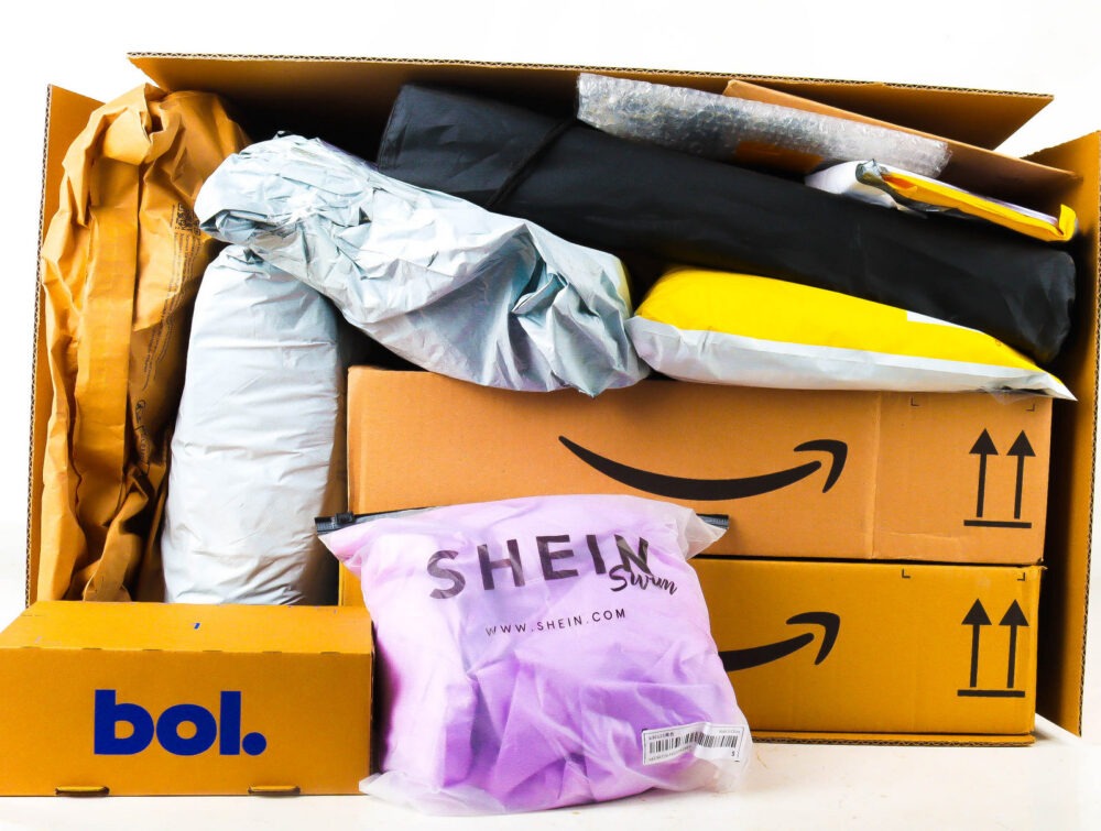 XL Doos met Verloren Postpakketten
