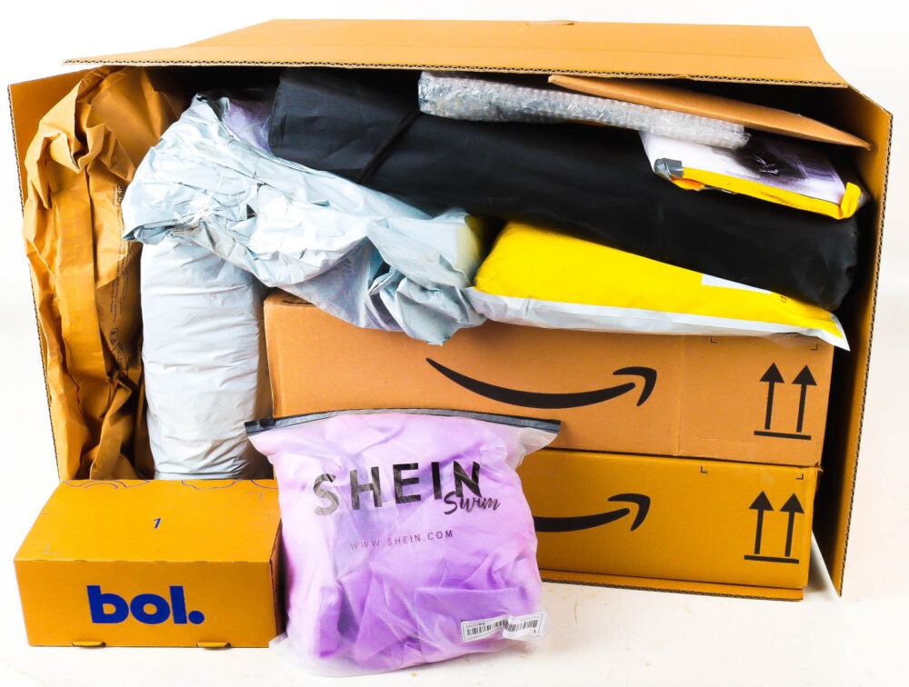 XL Doos met Verloren Postpakketten