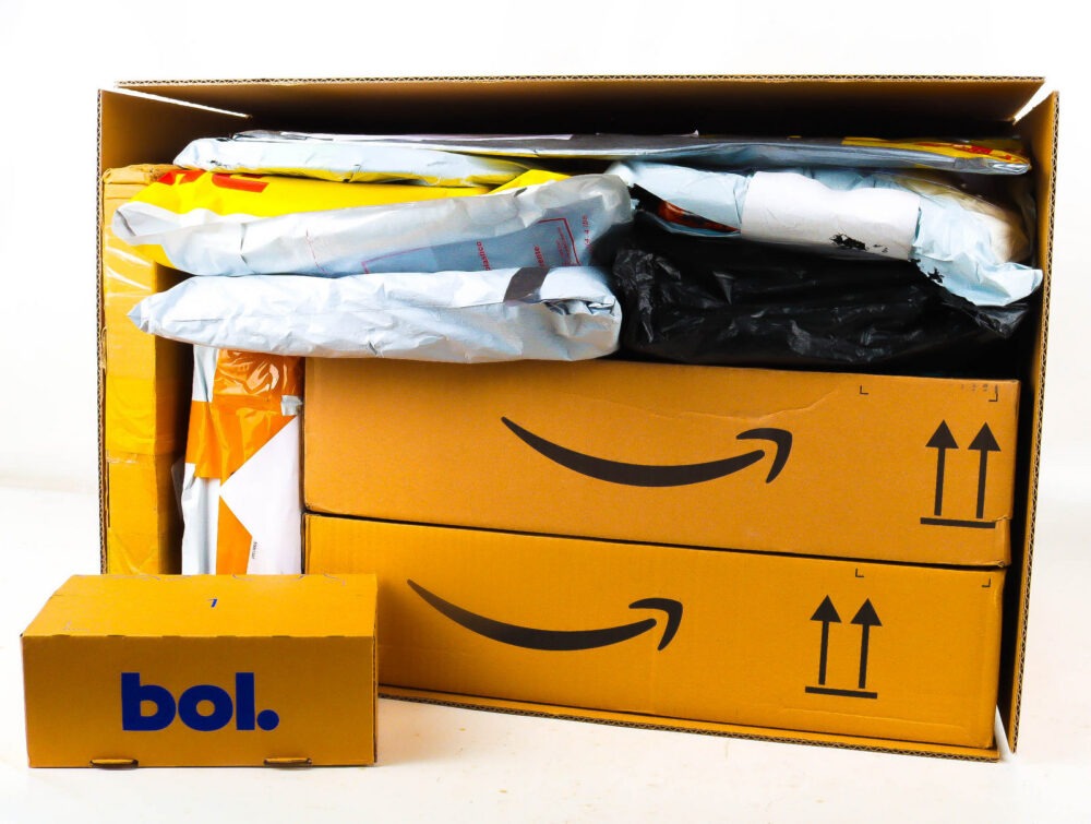 XL Doos met Verloren Postpakketten