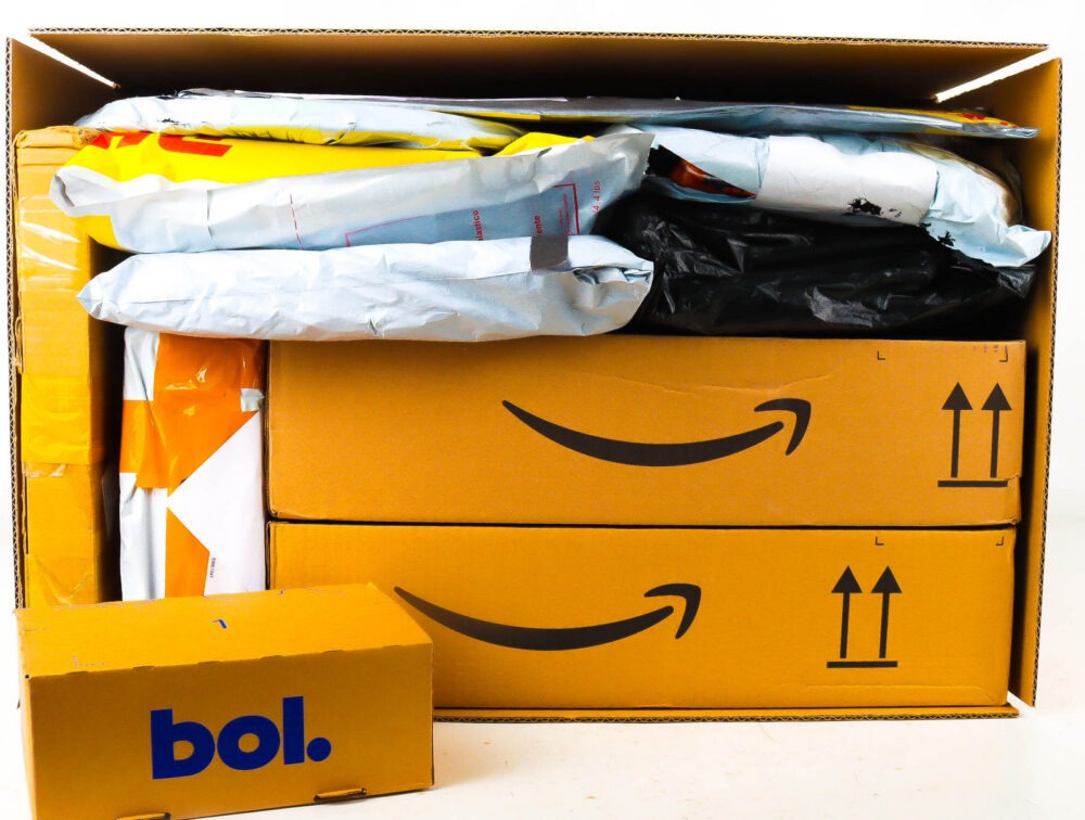 XL Doos met Verloren Postpakketten