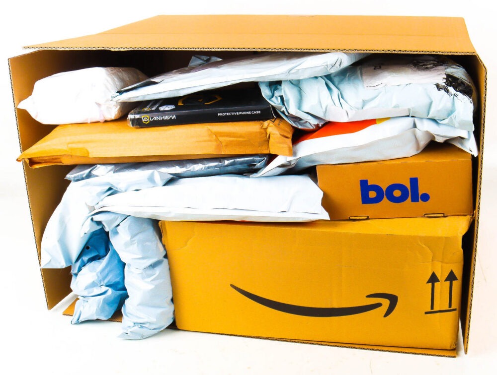 XL Doos met Verloren Postpakketten