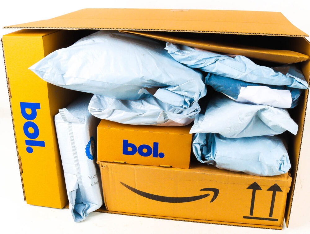 XL Doos met Verloren Postpakketten