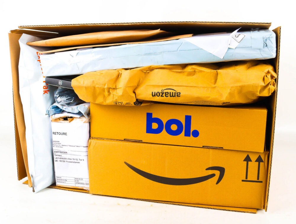 XL Doos met Verloren Postpakketten