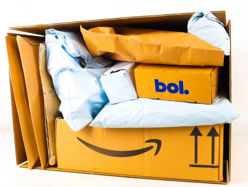 XL Doos met Verloren Postpakketten