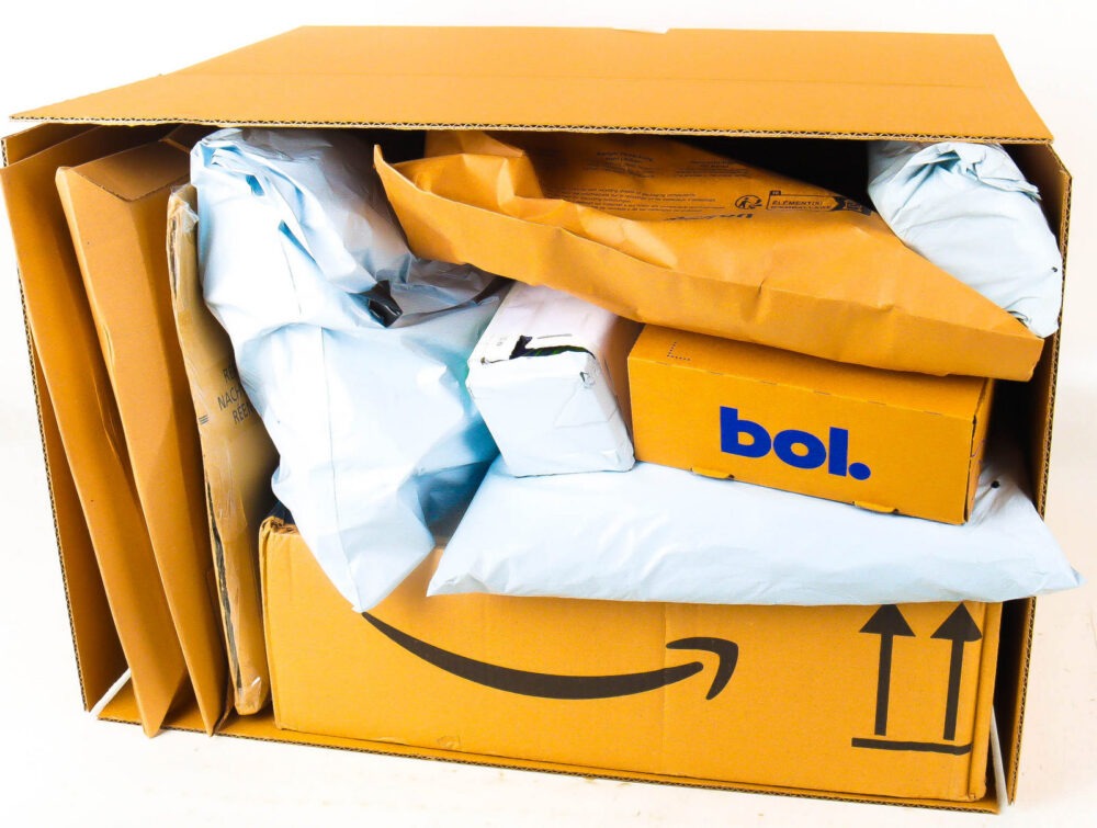 XL Doos met Verloren Postpakketten