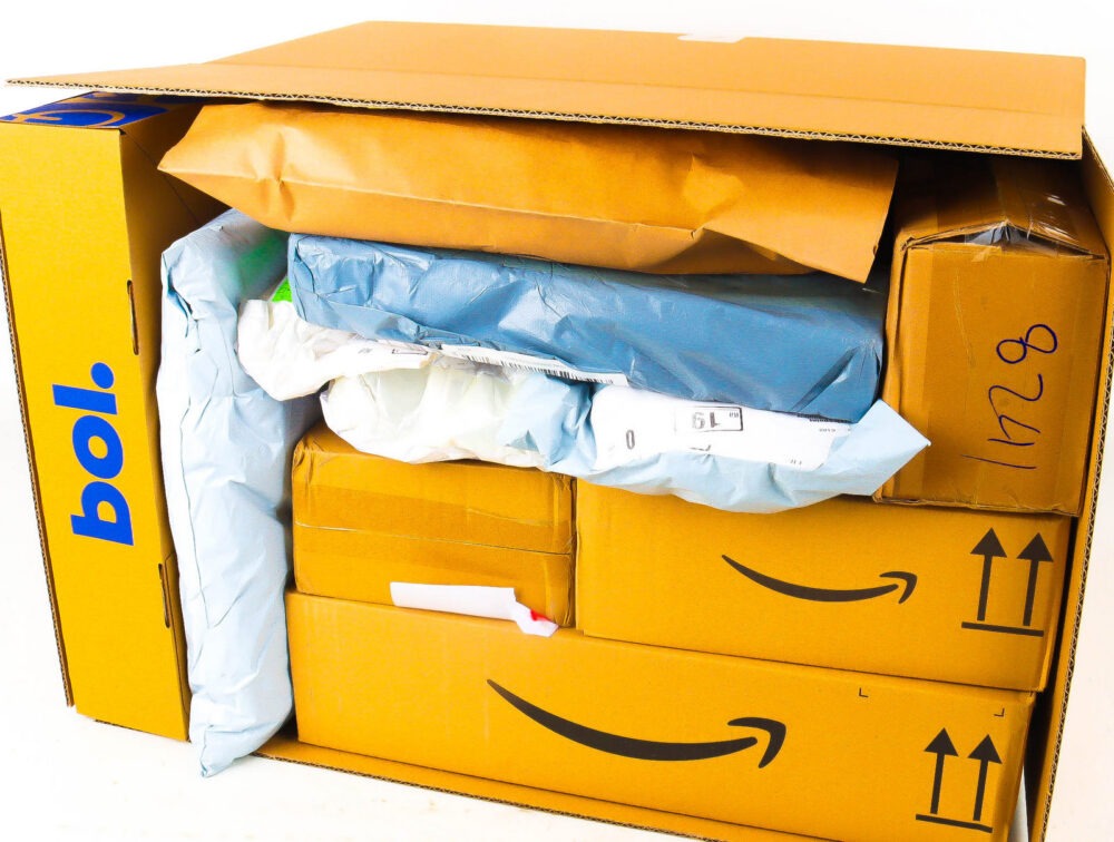 XL Doos met Verloren Postpakketten