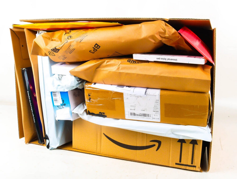 XL Doos met Verloren Postpakketten