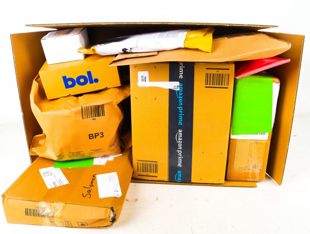 XL Doos met Verloren Postpakketten
