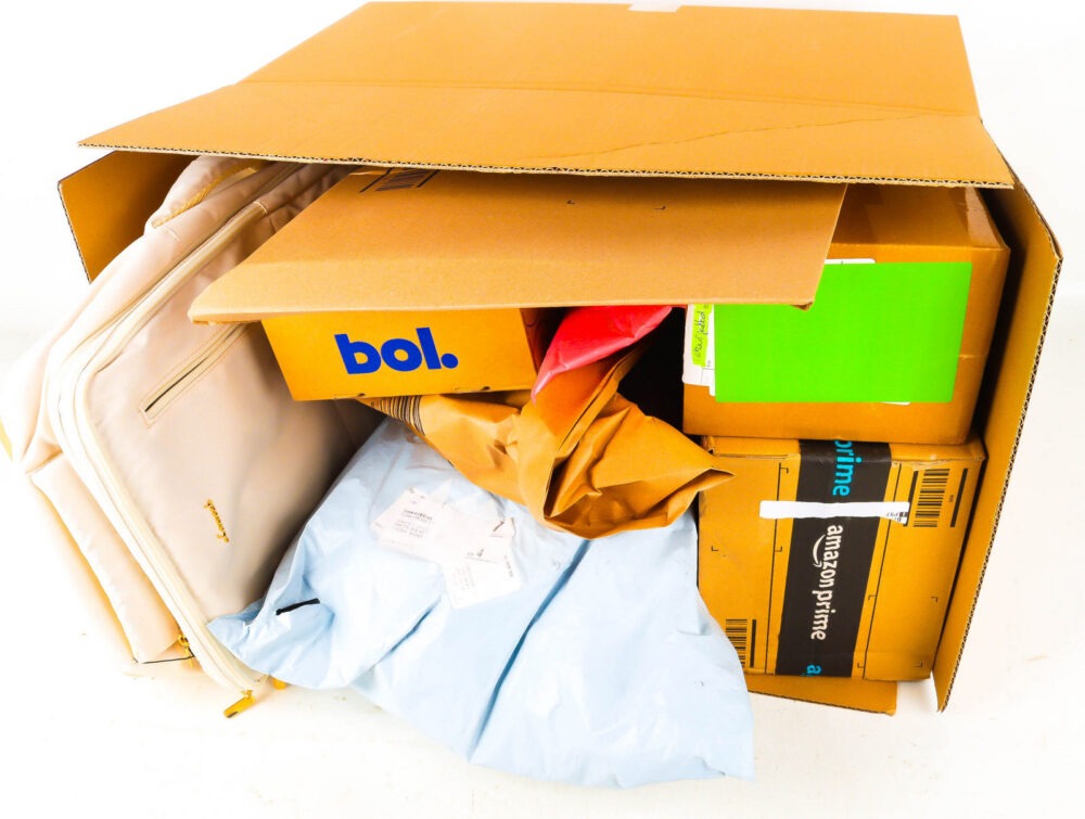 XL Doos met Verloren Postpakketten