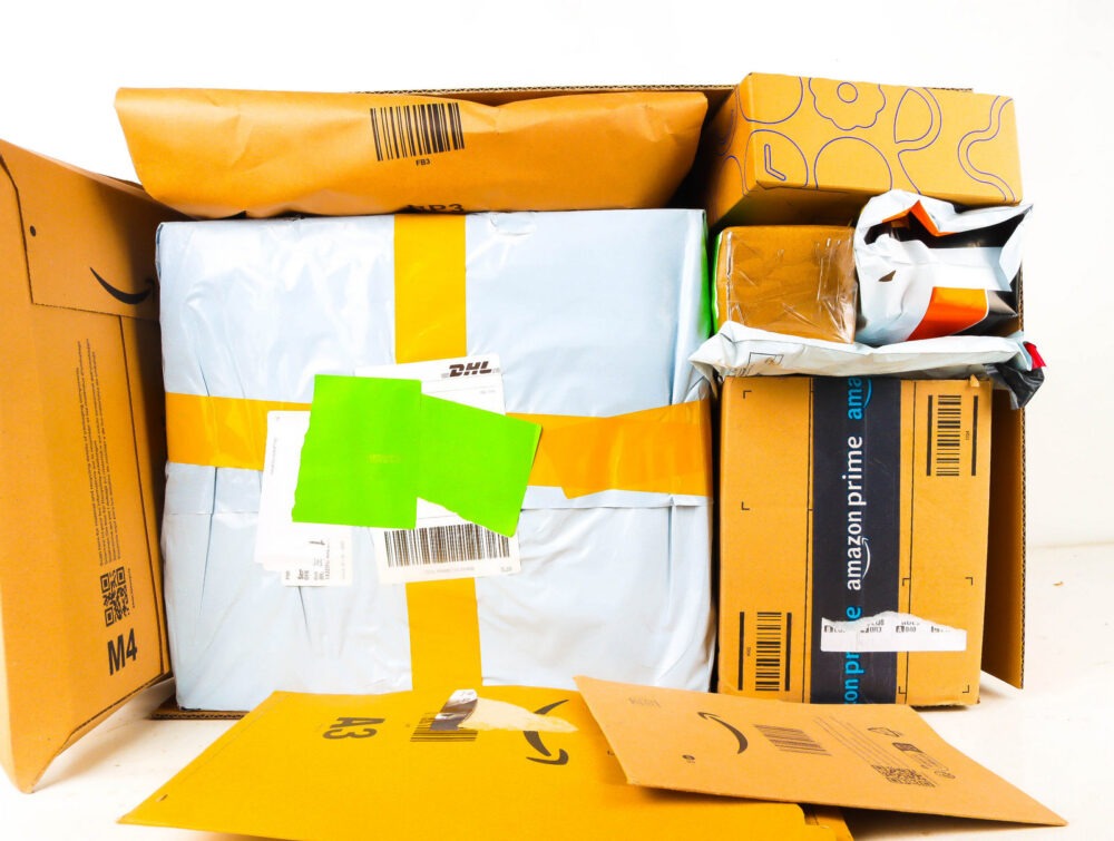 XL Doos met Verloren Postpakketten
