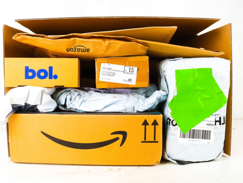 XL Doos met Verloren Postpakketten