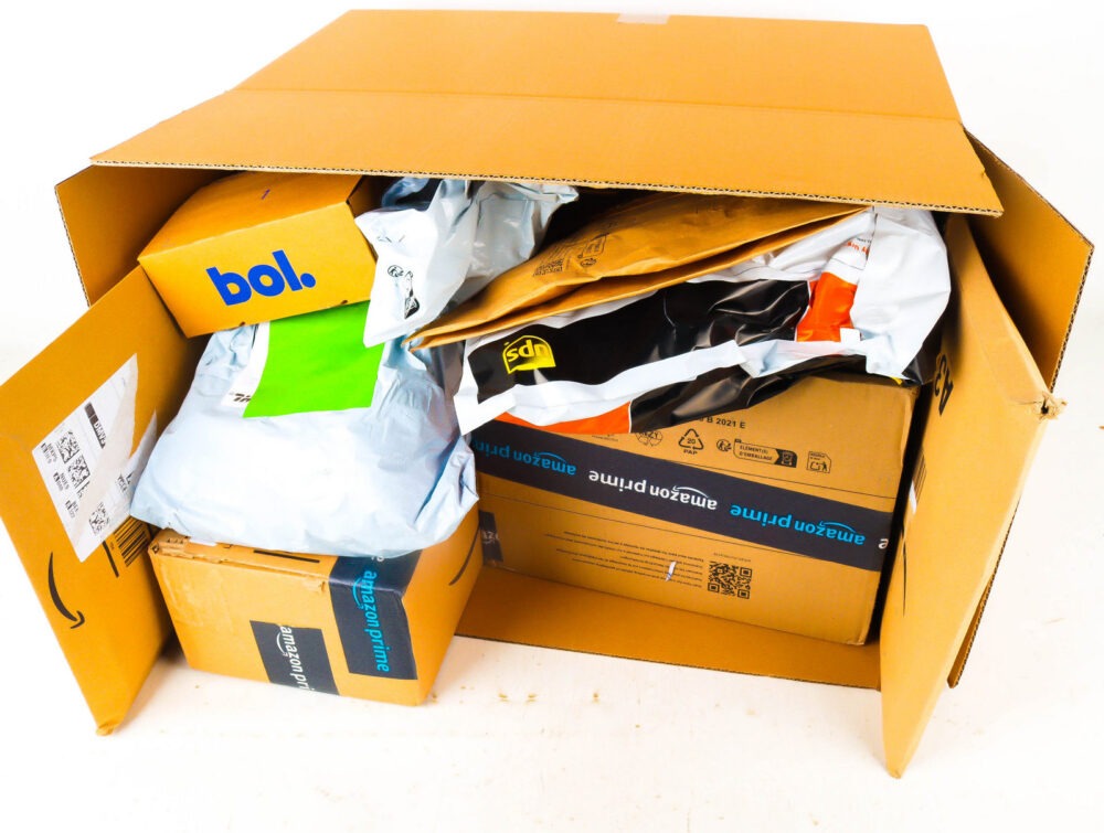 XL Doos met Verloren Postpakketten