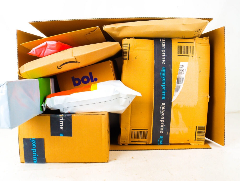 XL Doos met Verloren Postpakketten