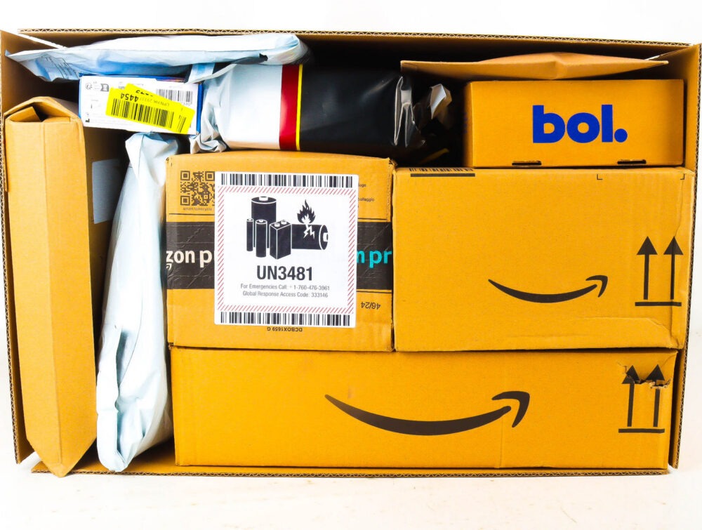XL Doos met Verloren Postpakketten