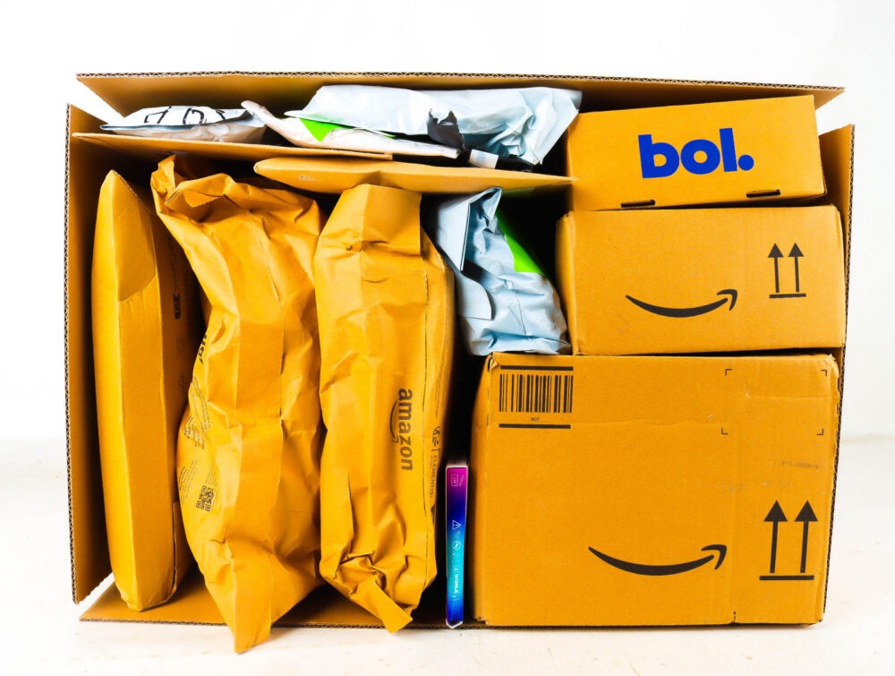 XL Doos met Verloren Postpakketten