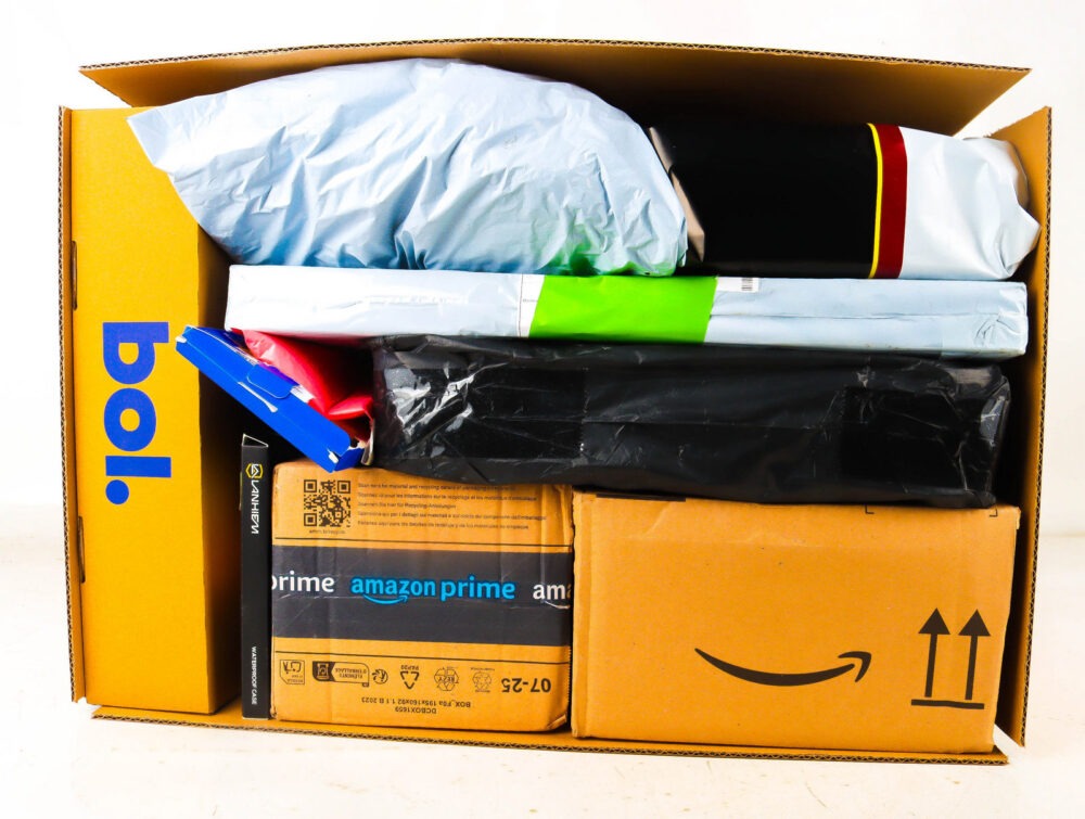 XL Doos met Verloren Postpakketten