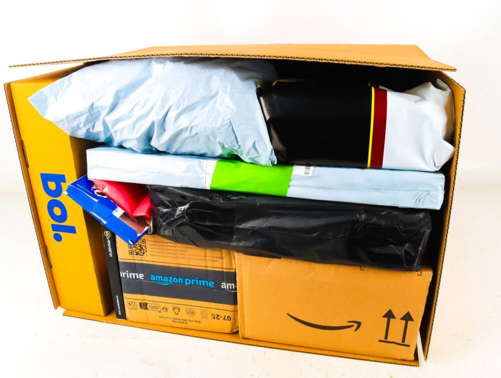 XL Doos met Verloren Postpakketten