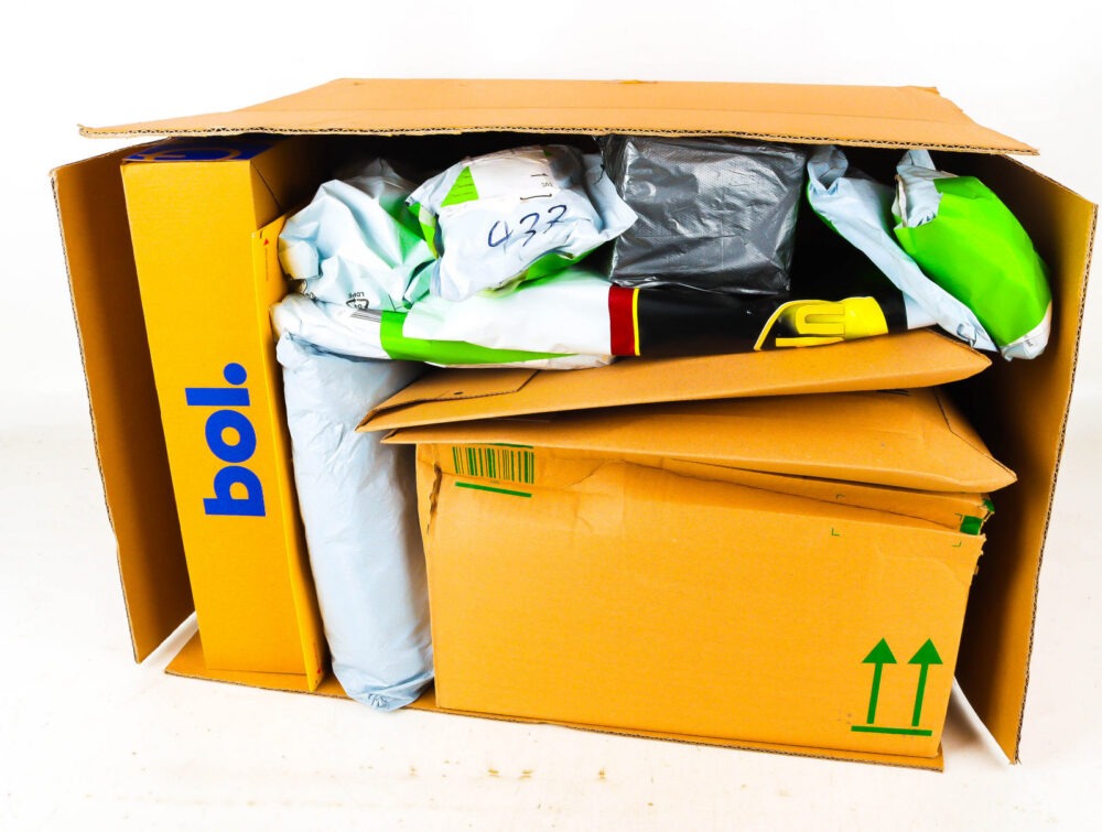 XL Doos met Verloren Postpakketten