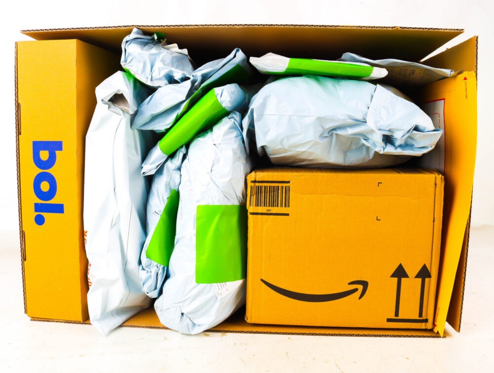 XL Doos met Verloren Postpakketten