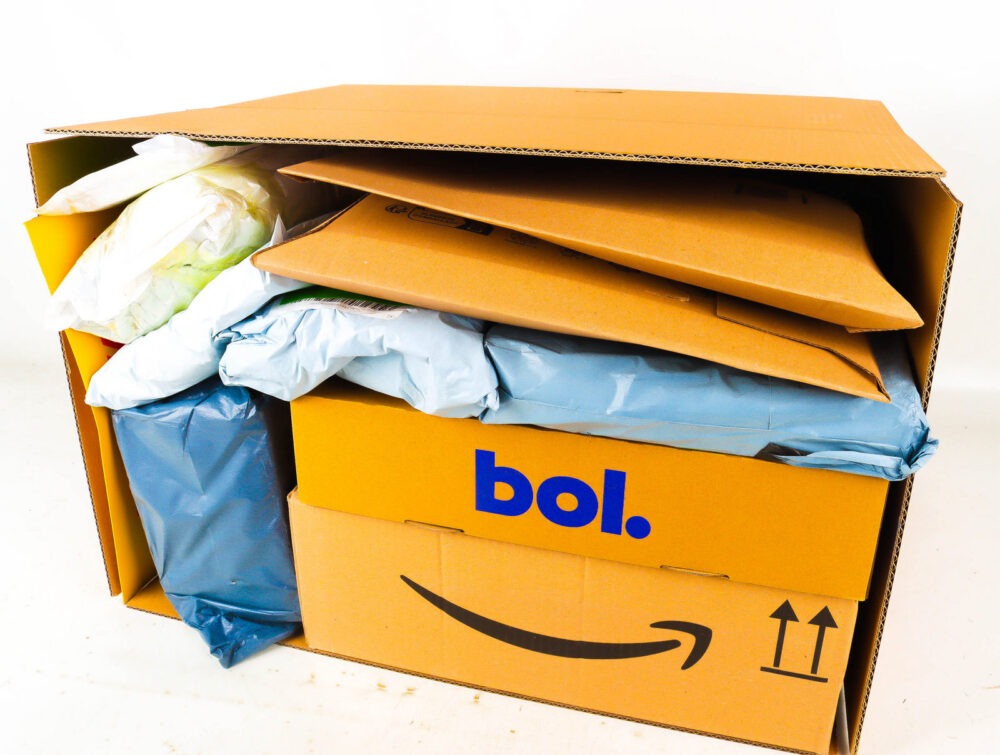 XL Doos met Verloren Postpakketten