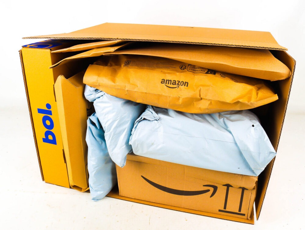 XL Doos met Verloren Postpakketten