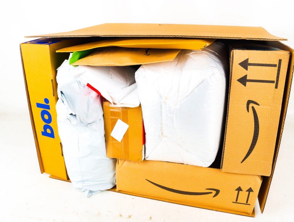 XL Doos met Verloren Postpakketten