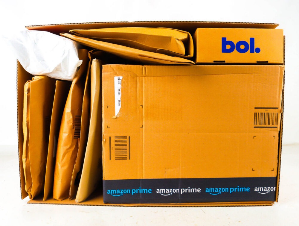 XL Doos met Verloren Postpakketten