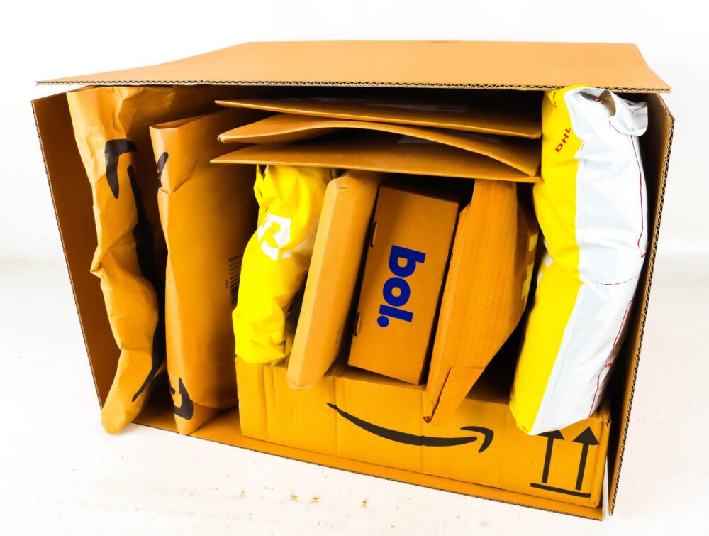 XL Doos met Verloren Postpakketten