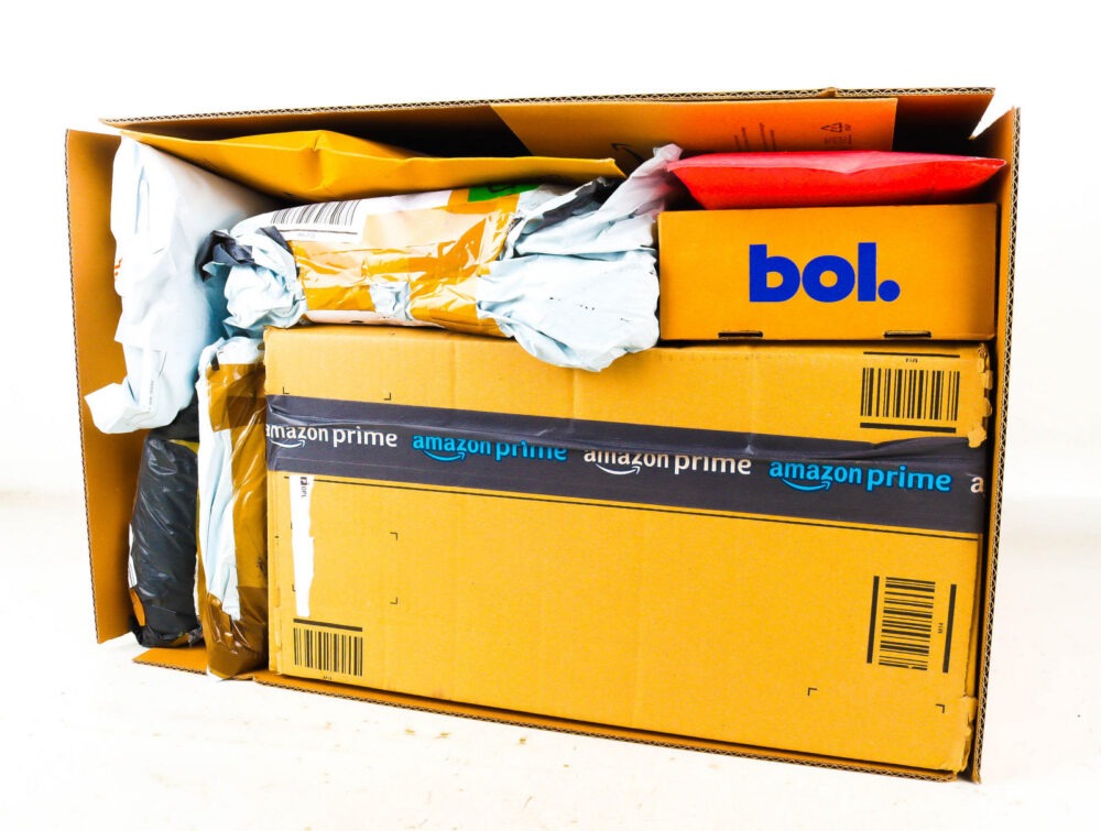 XL Doos met Verloren Postpakketten