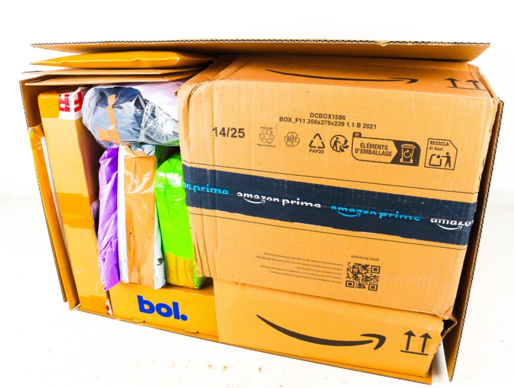 XL Doos met Verloren Postpakketten