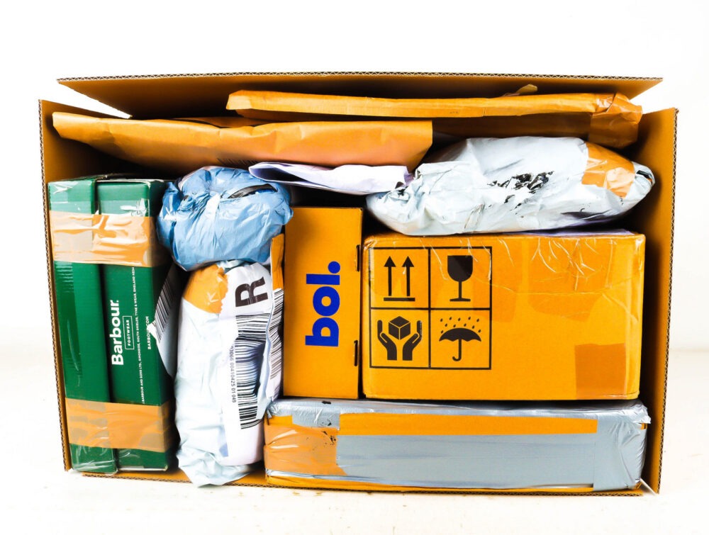 XL Doos met Verloren Postpakketten