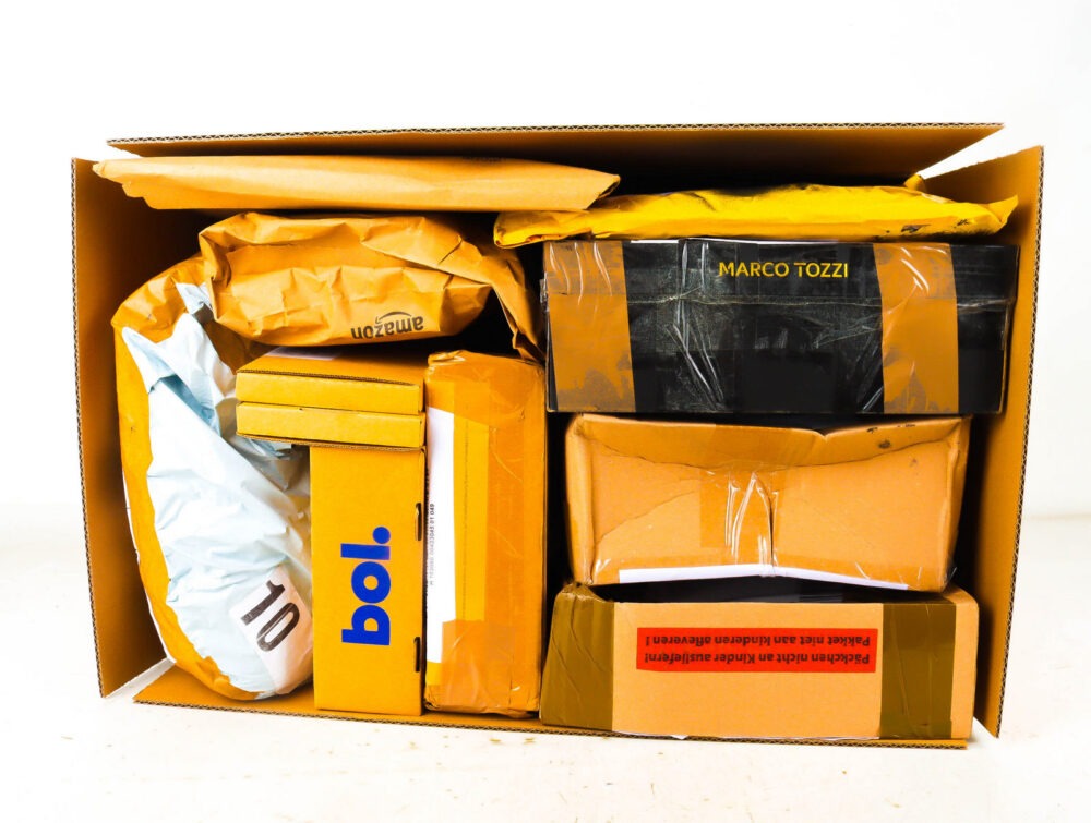 XL Doos met Verloren Postpakketten
