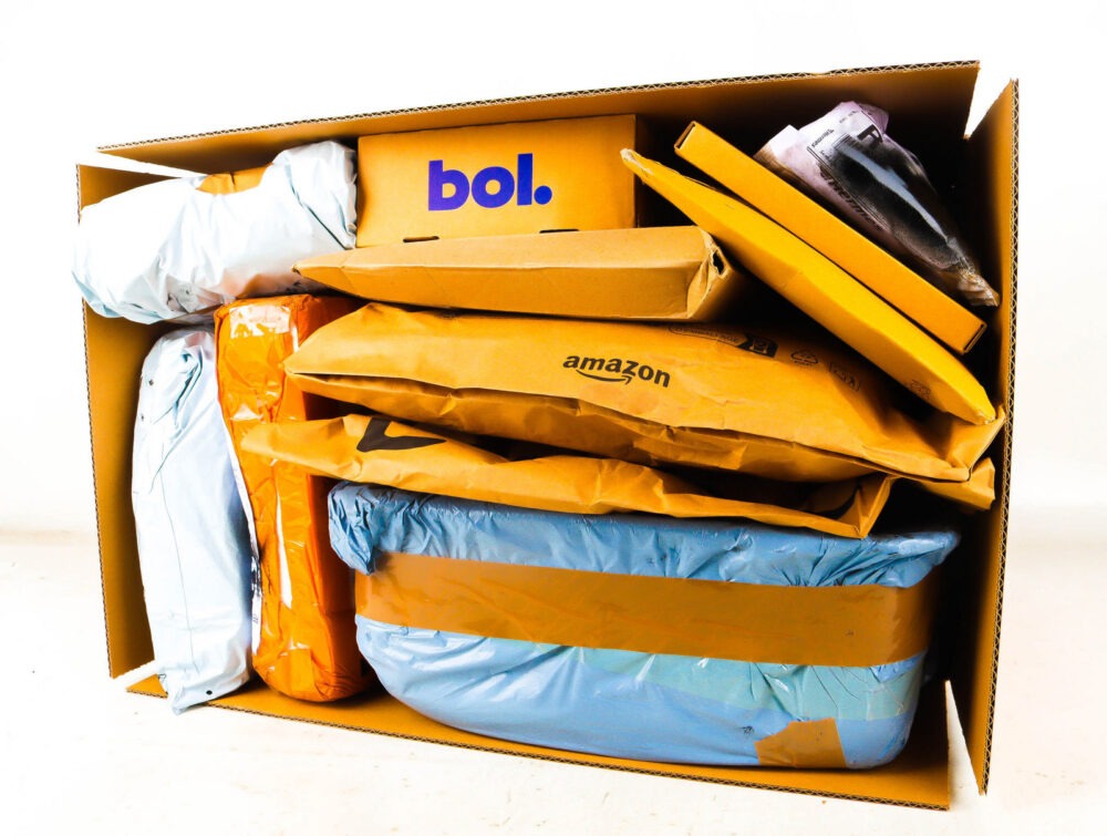 XL Doos met Verloren Postpakketten