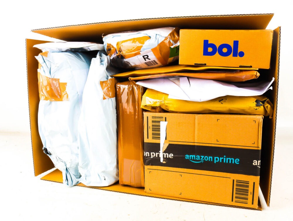 XL Doos met Verloren Postpakketten
