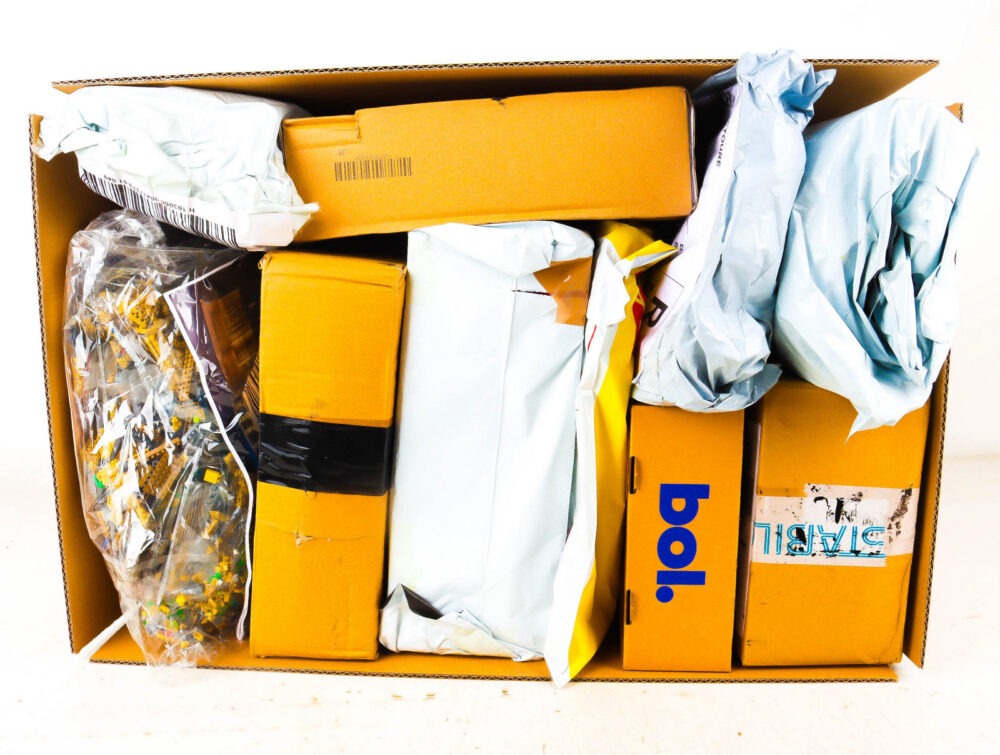 XL Doos met Verloren Postpakketten