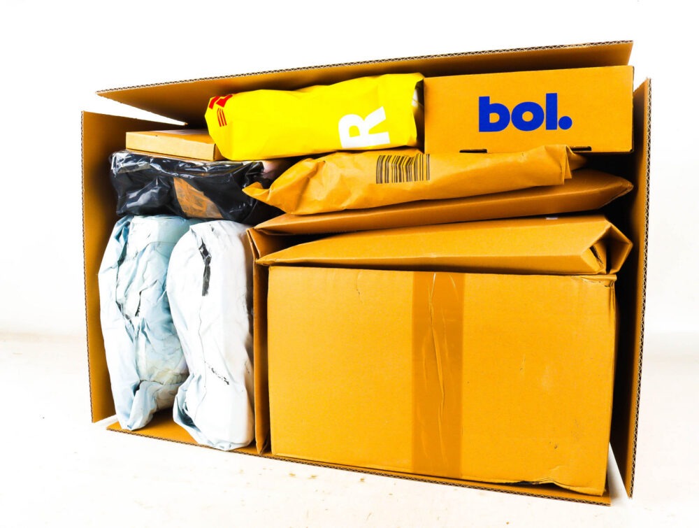XL Doos met Verloren Postpakketten